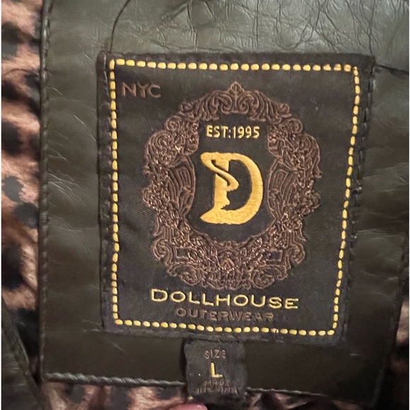 Brown faux Leather Jacket Leopard lining. Excellent condition. Boutique Bought. - Picture 2 of 5